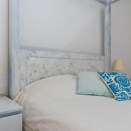 Flat With A Garden In Belem דירה *