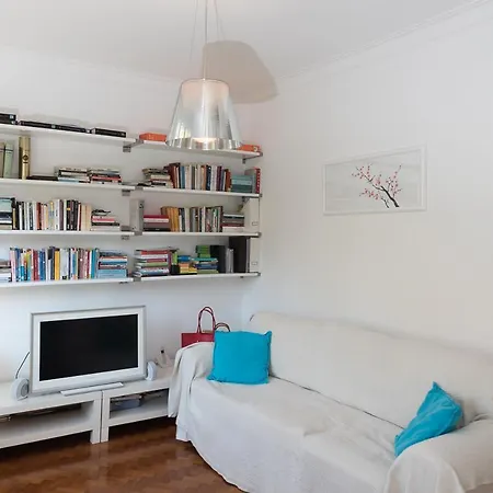 Flat With A Garden In Belem דירה ליסבון