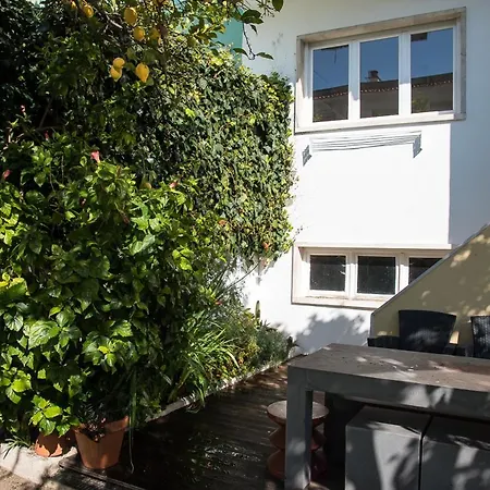 דירה Flat With A Garden In Belem ליסבון